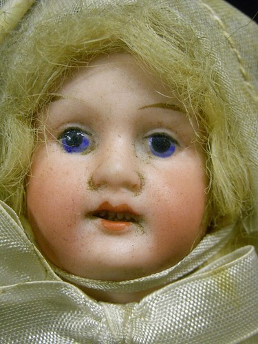 Poupee ancienne - poupee,