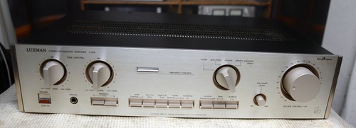 Luxman integrated stereo