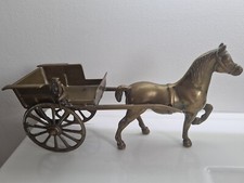 Cheval Et Son Carrosse En