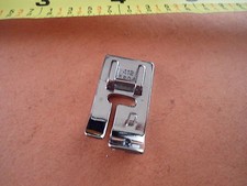 Husqvarna Viking Pied pour