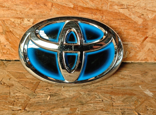 Logo calandre toyota prius - toyota,