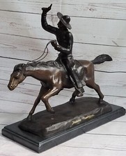 Frederic Remington Western Cowboy Cheval Rodeo Bronze Sculpture Signd Œuvre