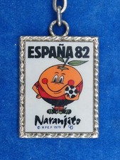 MIGNON Cute RARE ! PORTE-CLES Key ring - FOOTBALL ESPANA 82 NARANJITO