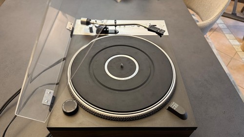 Platine vinyle tourne disque - tourne,