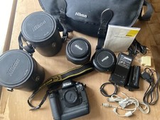 Nikon D1 + Objectifs 28-70mm +