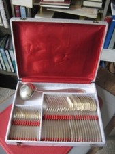 ++"530.11"    MENAGERE 37 PIECES EN METAL ARGENTE ORFEVRE " APOLLO"  ART DECO