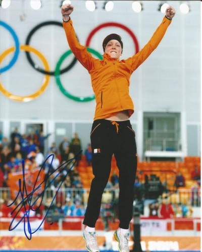 Jorien ter mors signed 8x10 - jorien,