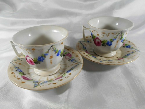 Superbe paire tasse sous - de,