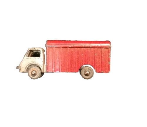 Ancien camion cij 135 - , 1/135