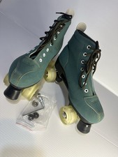 Green Men's Quad Roller Skates