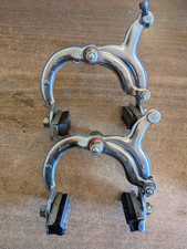 Paire d'étriers de frein