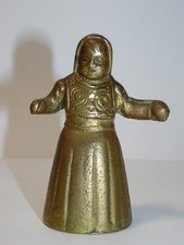 Objet d'Art populaire:Clochette de table de service,bébé Breton les bras ouverts