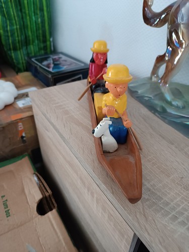 Pirogue tintin congo - tintin, au