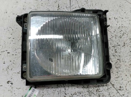 Feu gauche 526000 pour - /,