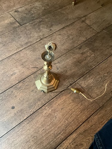 Pied lampe fabriqué à - lampe,