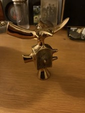 Sculpture bronze doré de Victor Roman 12 cm de haut. Figure du Roi. Signée Roman