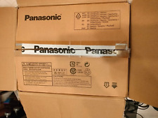 Panasonic PT-VMZ51 -