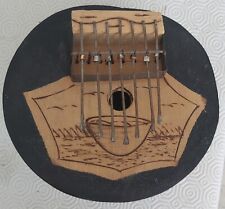 Kalimba africain, appelé Mbira, Sanza, Piano à Pouces ou encore Piano à Doigts