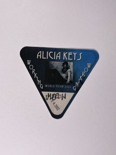 Alicia keys pass original - keys,