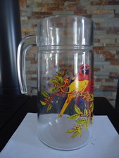 ancien pichet vintage motif