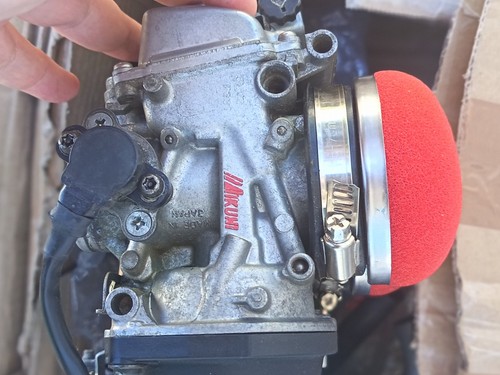 Rampe carburateurs mikuni - rampe,
