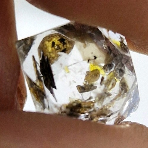 Petroleum quartz crystal - petroleum,