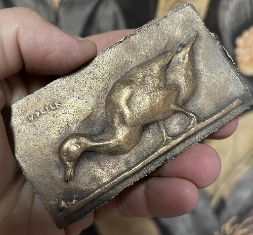 Victor peter plaque bronze - victor,