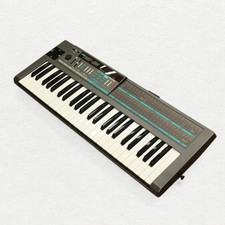 Korg POLY-800 Synthétiseur