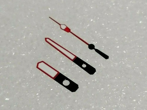 Red black mm300 - red,