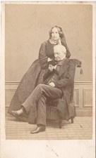 Portrait couple noblesse, l'homme lisant un livre 1861 Photo CDV Gallas Chartres