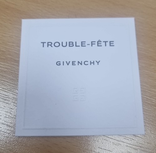 Givenchy carte essai de - carte, d'essai