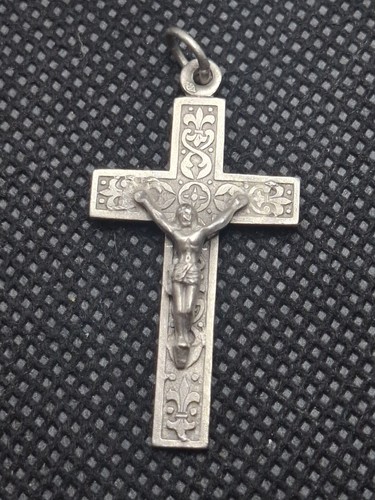 Ancien pendentif croix - croix, en