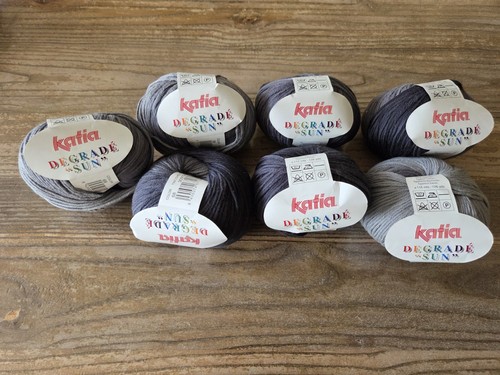 Lot pelotes de - de,