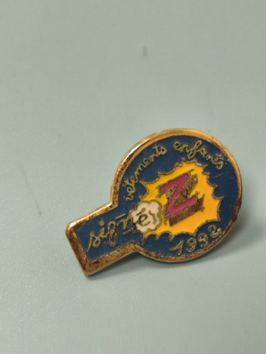 Pin vintage signé 1993 - pin's,
