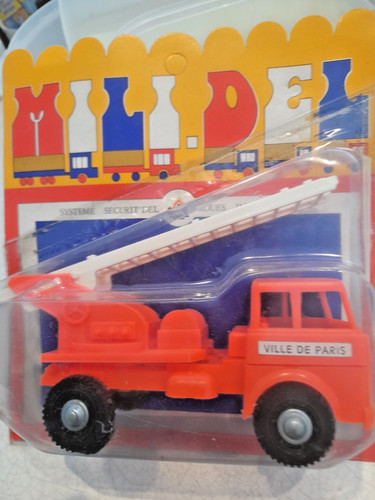 Camion echelle pompiers cm - camion,