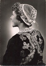 29  DOUARNENEZ COSTUME DE FETE