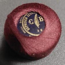 Pelote de coton à repriser