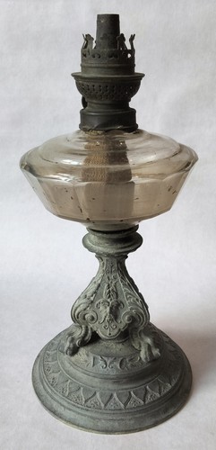 Ancienne lampe pétrole - ancienne,