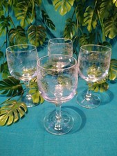 4 verres a vin rouge rose blanc cristal d'Arques modèle Matignon h 11,5 cm