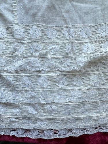 Jupon ancien femme - femme, plusieurs