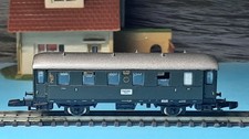 Z MÄRKLIN MINI-CLUB - UNE VOITURE VOYAGEURS 3ème CLASSE "DENAUSCHIGEN" à ESSIEUX