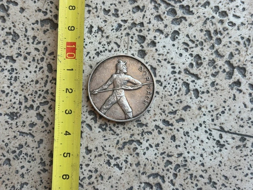 Très belle médaille