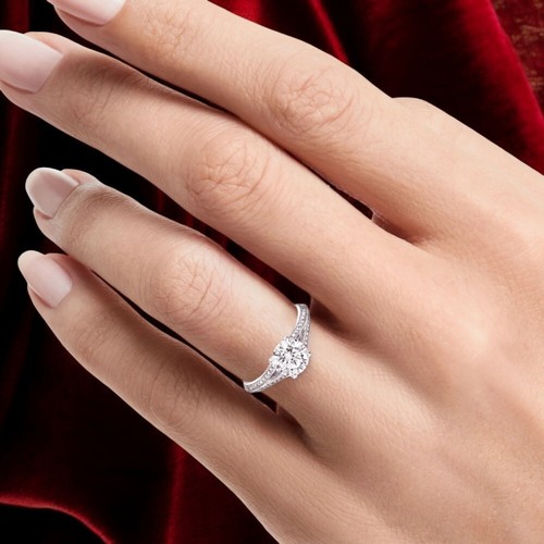 Bague blanc 18 - or, carats