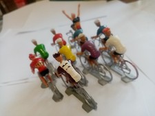 Lot De Coureurs Cyclistes au