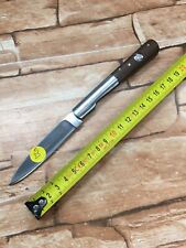 Couteau de poche modèle