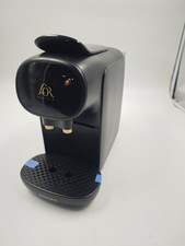 Machine à café compacte