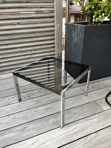 Table basse carrée verre