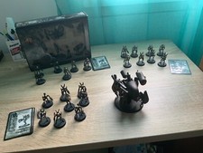 lot  figurines therians AT 43