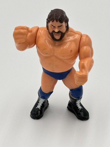 Wwf wrestling figurine - wrestling,