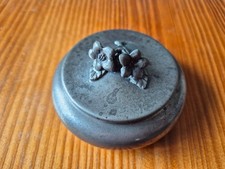 Boîte à bijoux en étain à